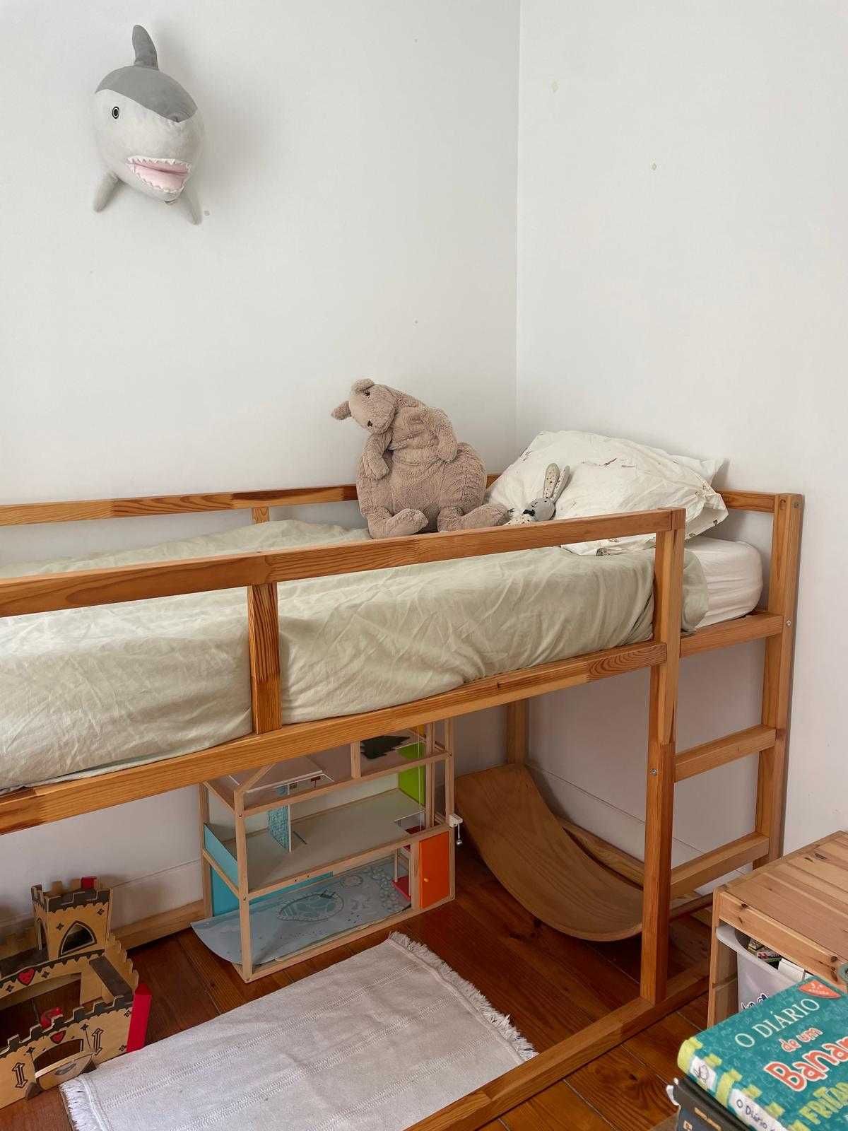 Cama reversível Kura Ikea 90x200 cm