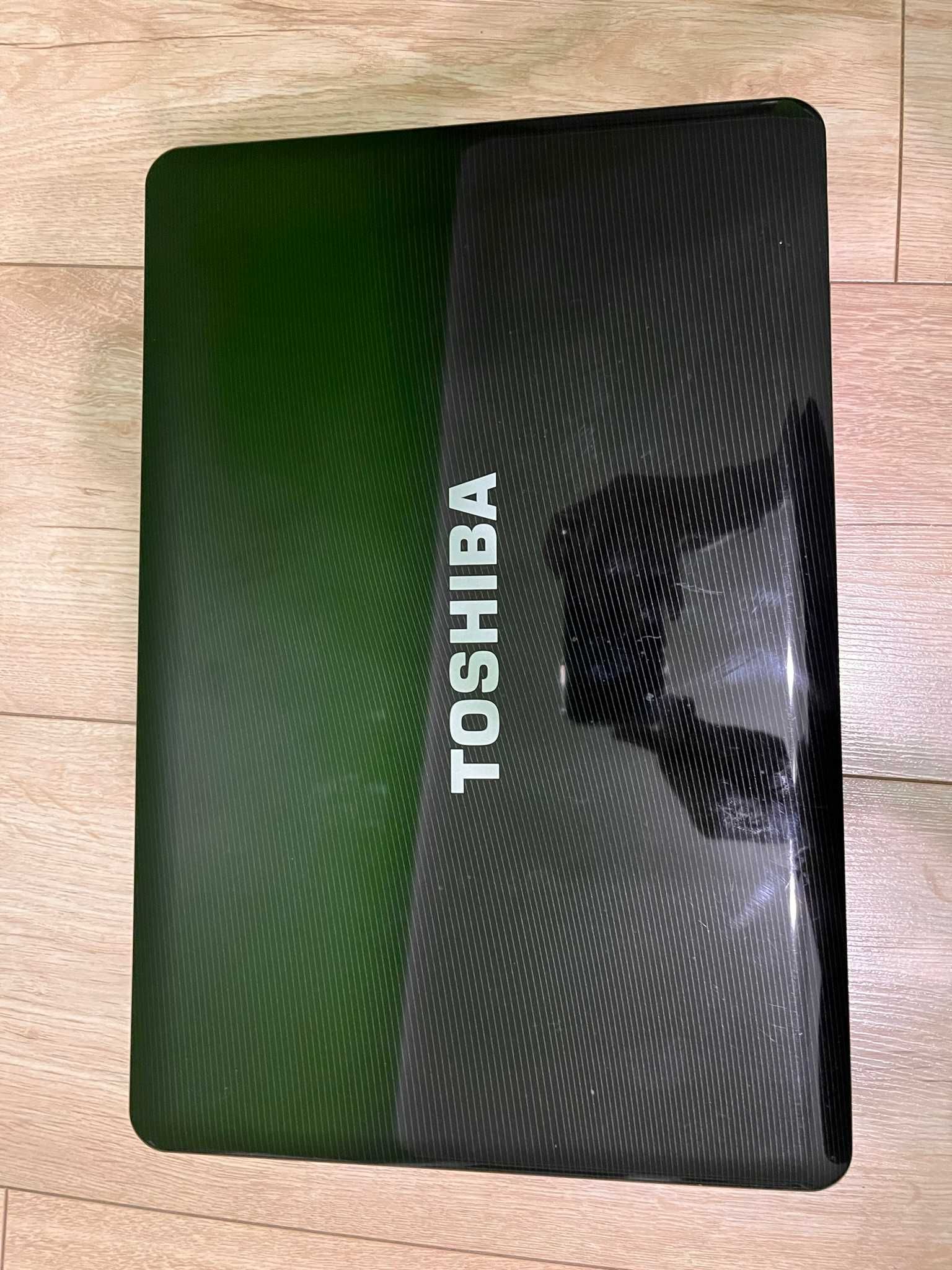 Laptop Toshiba i3 m330