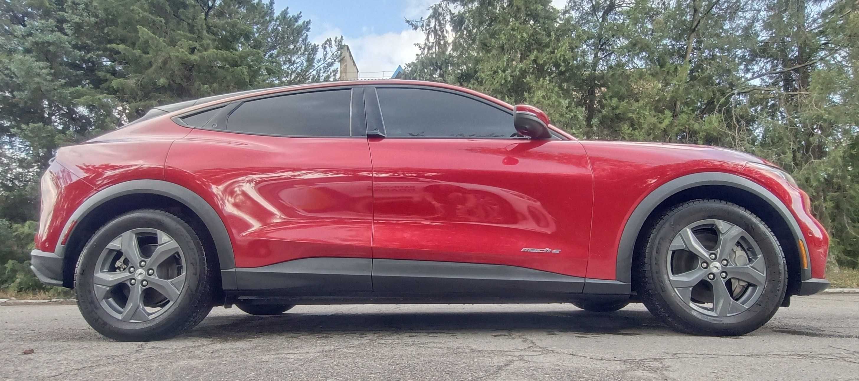 Ford Mustang Mach-E 2021