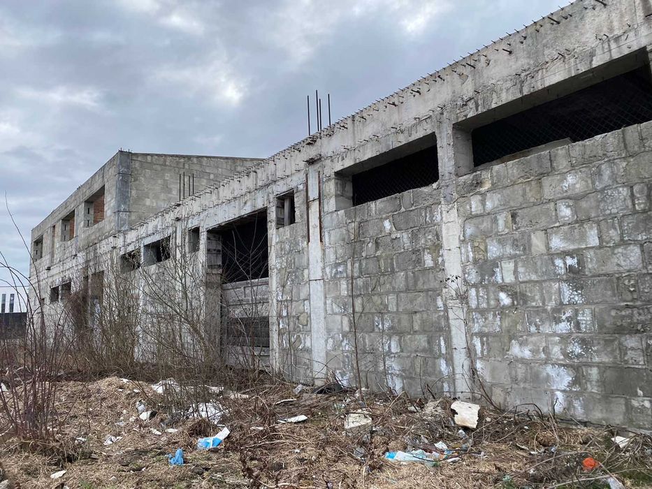 Незавершене будівництво