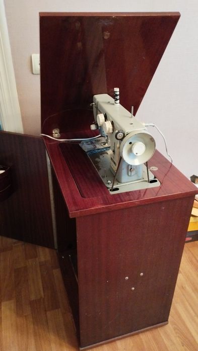 Швейна машинка Чайка 3, робоча