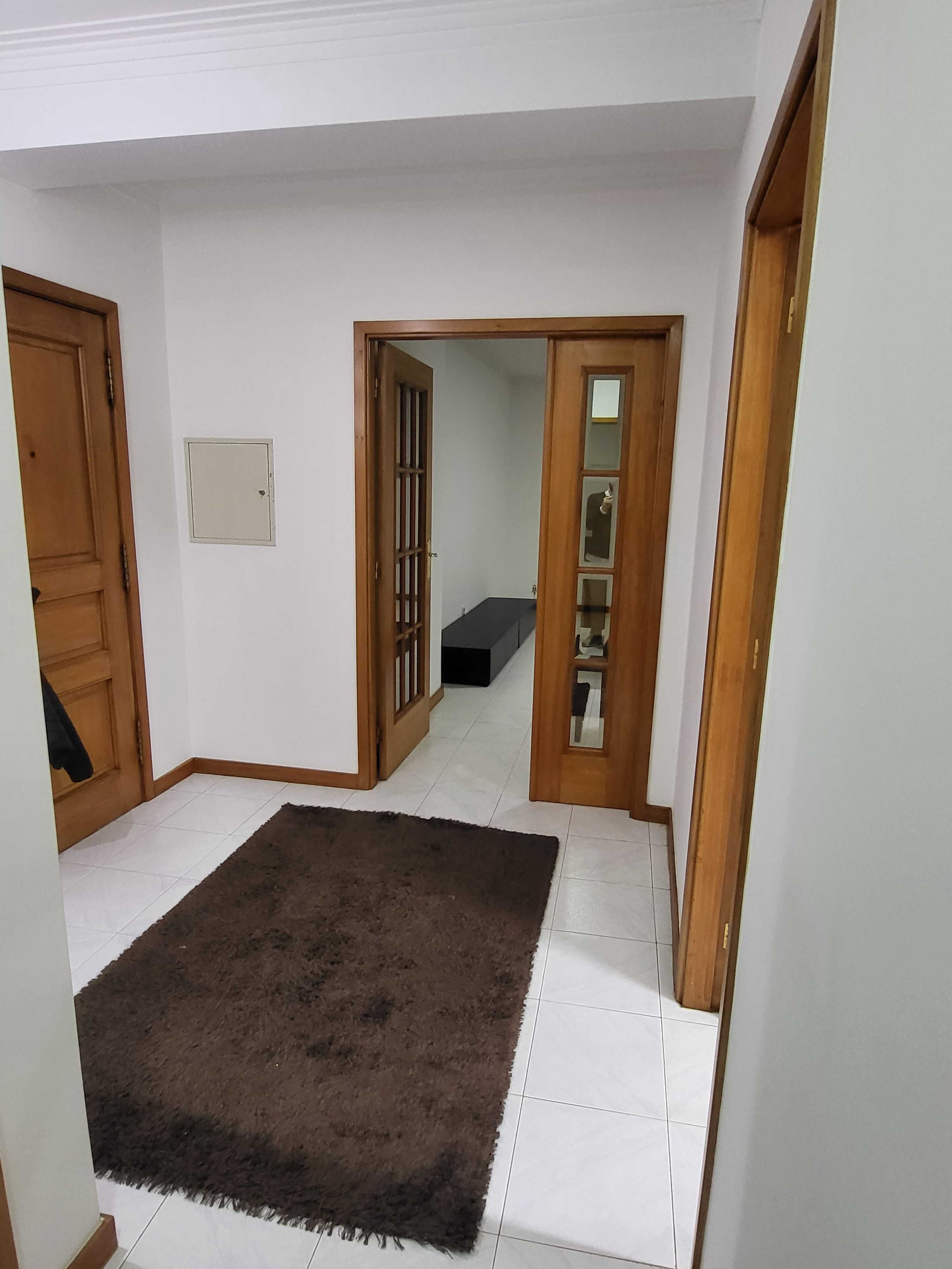 Apartamento T2 c/garagem no Centro de Braga