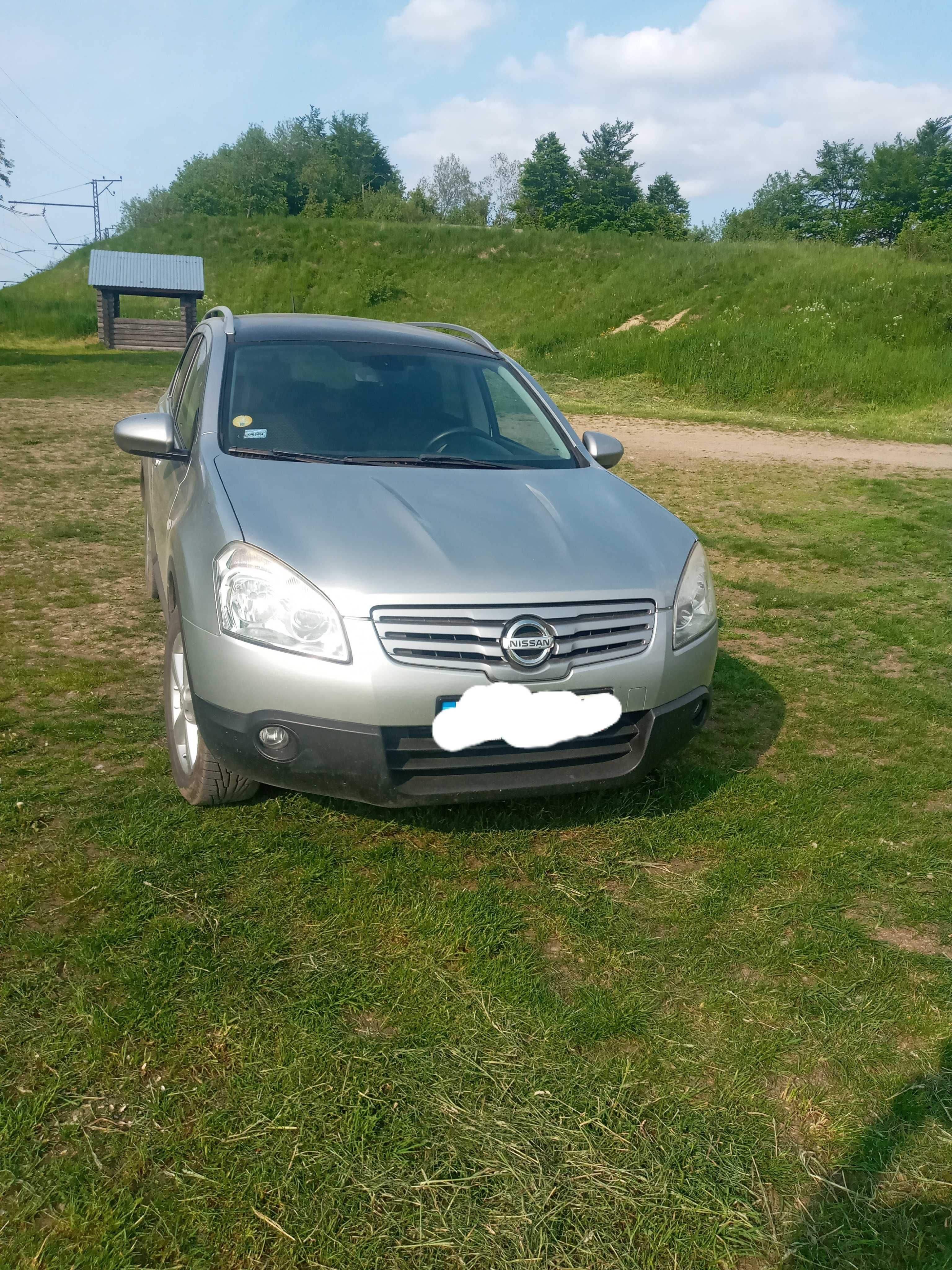 Nissan Qashqai +2  СРОЧНО