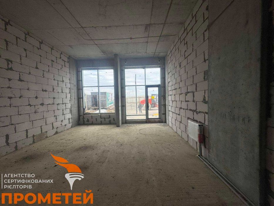 Продаж комерційного приміщення а ЖК Кельце