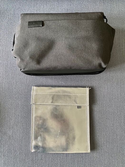 Drone DJI Mavic Air - Fly More Combo