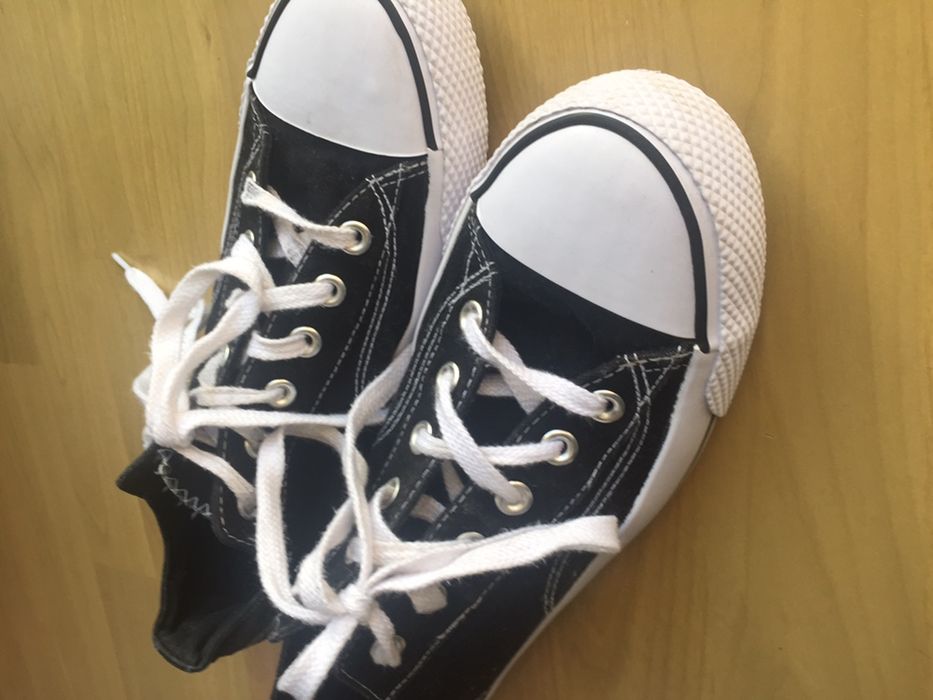 Ténis AirWalk como novos.