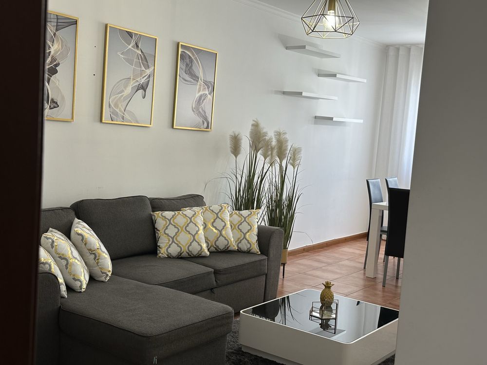 Apartamento T2 com vista mar