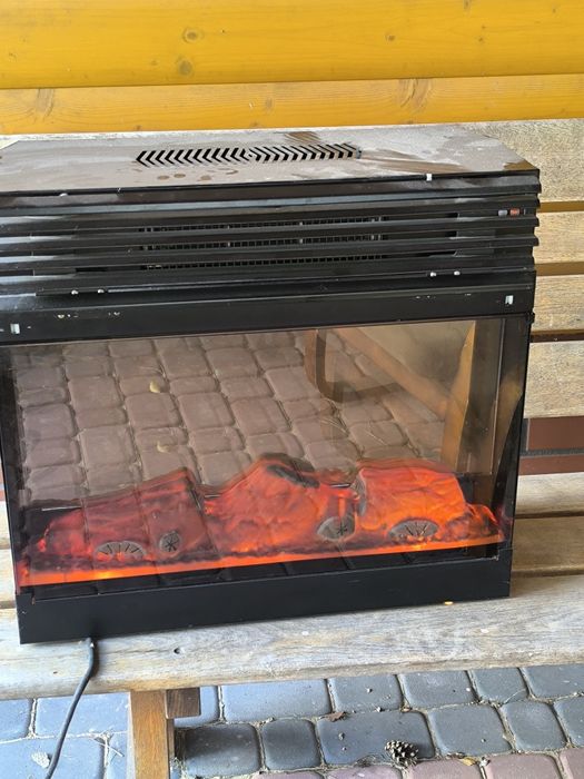 Sprzedam kominek elektryczny