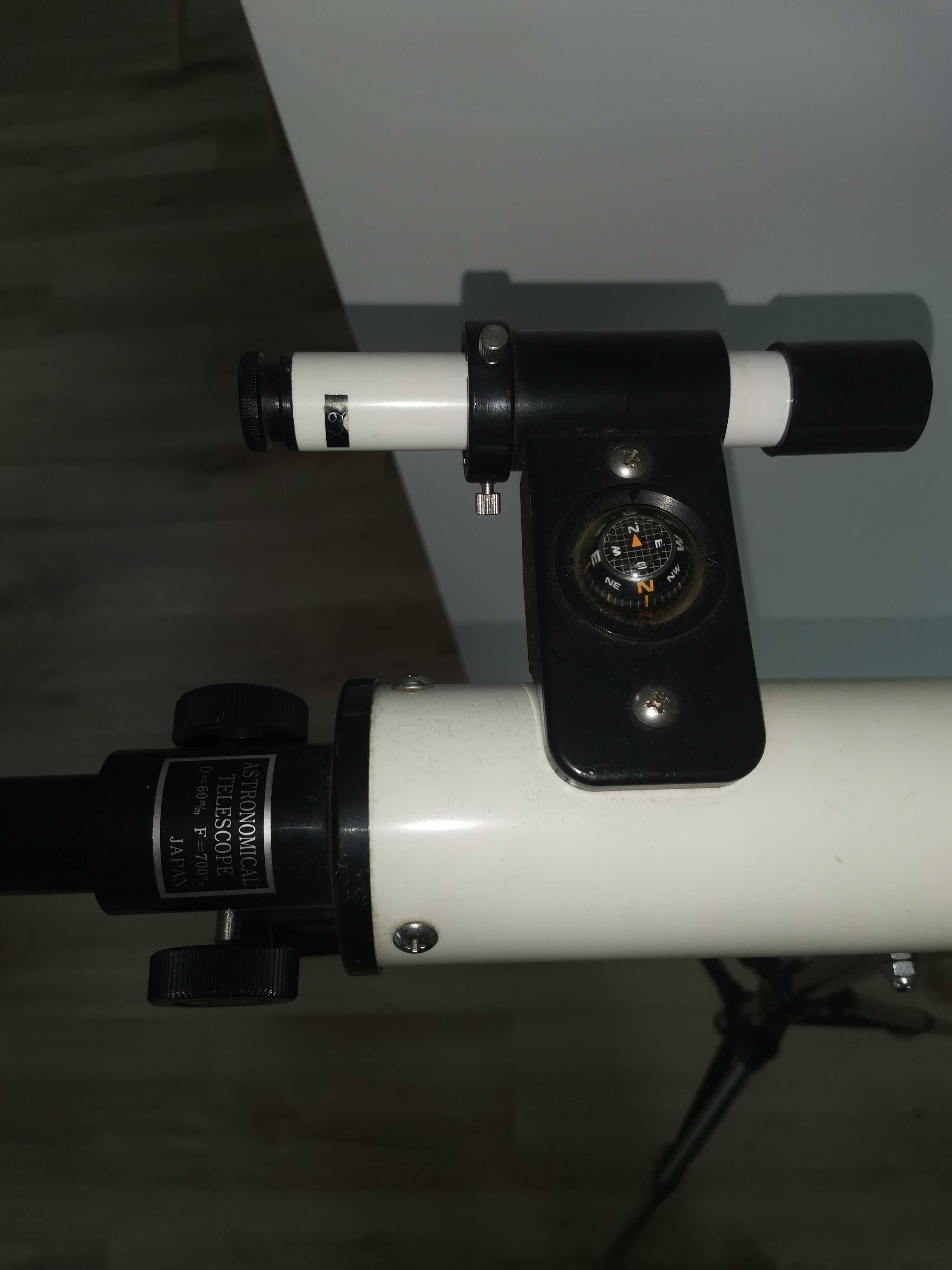 Vendo Telescópio com todos os acessórios/lentes