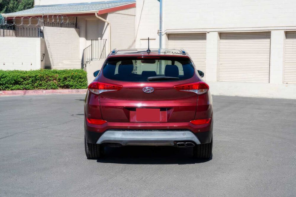 Hyundai Tucson Limited      2017