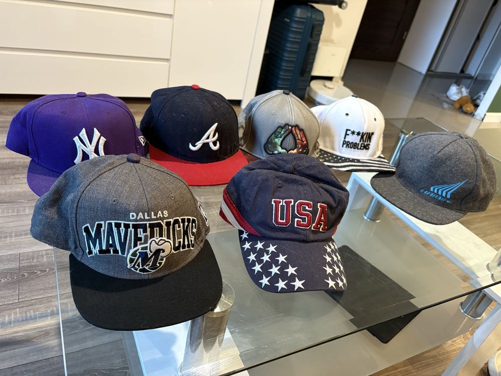 Zestaw czapek New Era, Mitchel&Ness, Cayler&Sons itp.