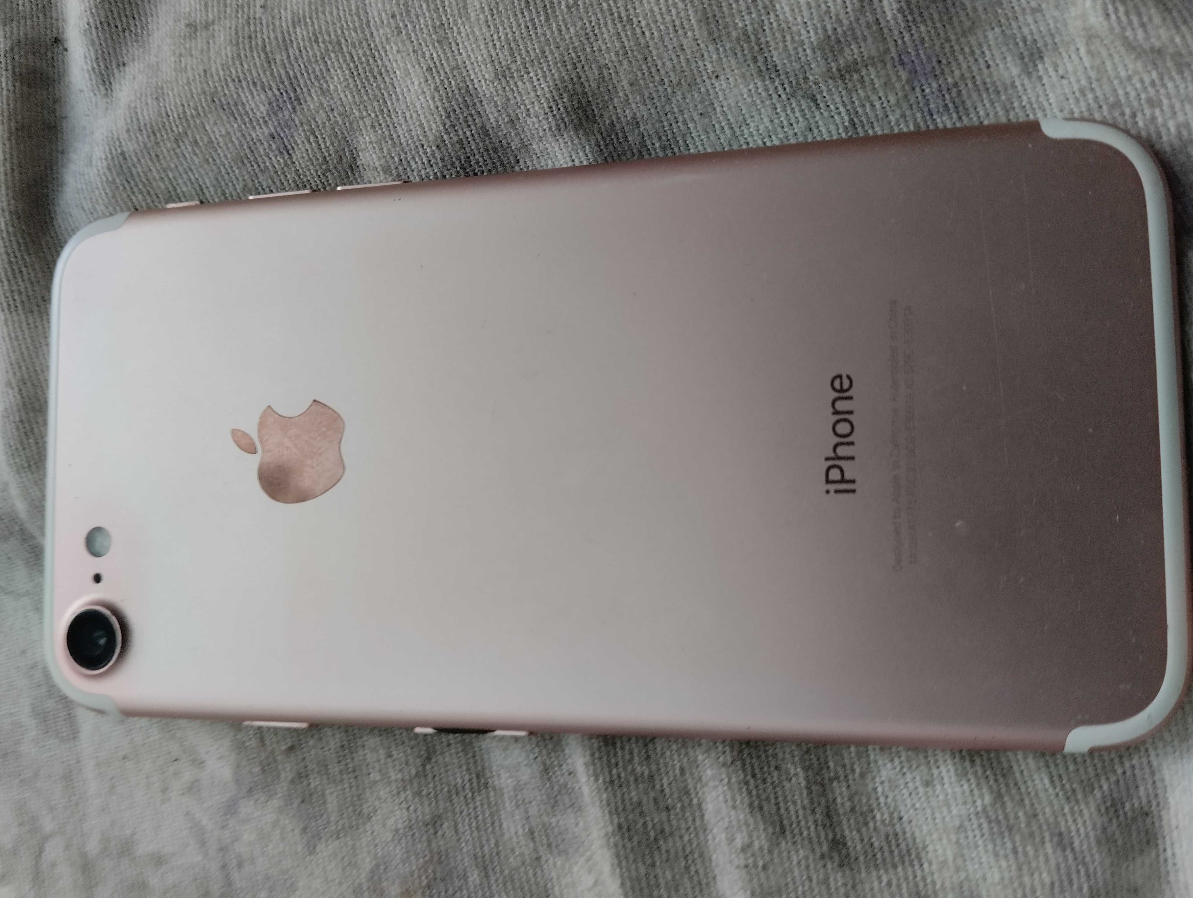 IPHONE 7стан нового999г