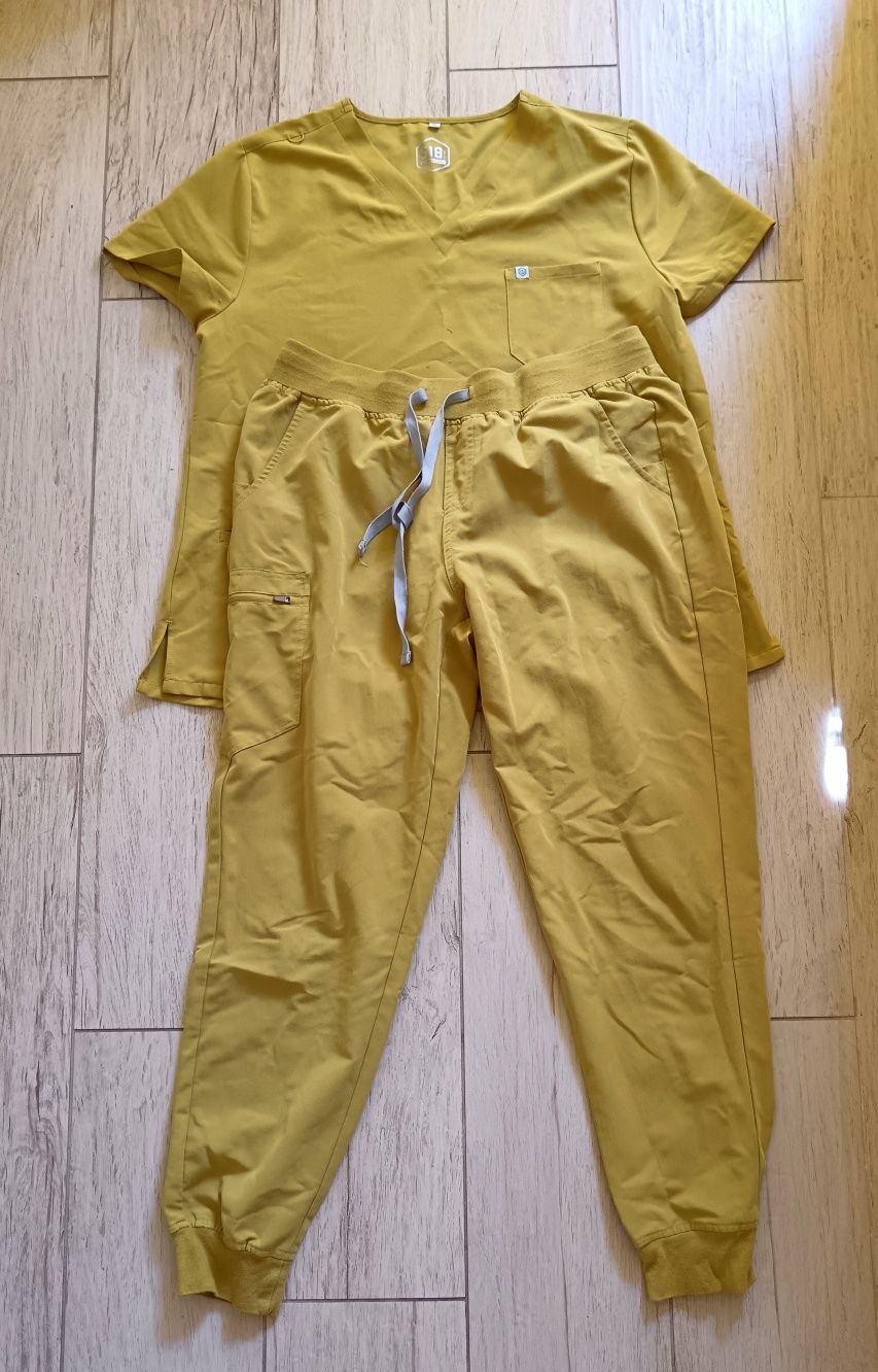 Komplet medyczny, scrubs, używany, XL