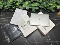 MacBook Pro 13” Silver i5 8GB Intel Iris Plus 128GB 2,3GHz