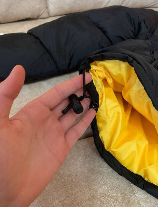 пуховик corteiz кортез куртка(маломірний)

Розміри: 2XL(маломірить на