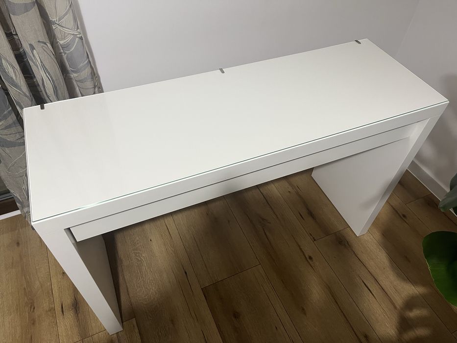 Toaletka Ikea Malm