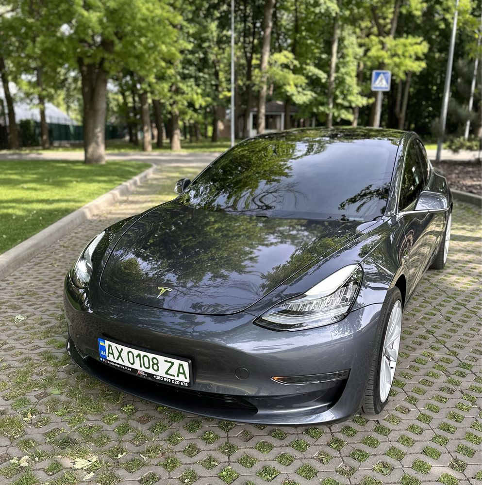 TESLA MODEL 3 80.5 kWh 441 л.с