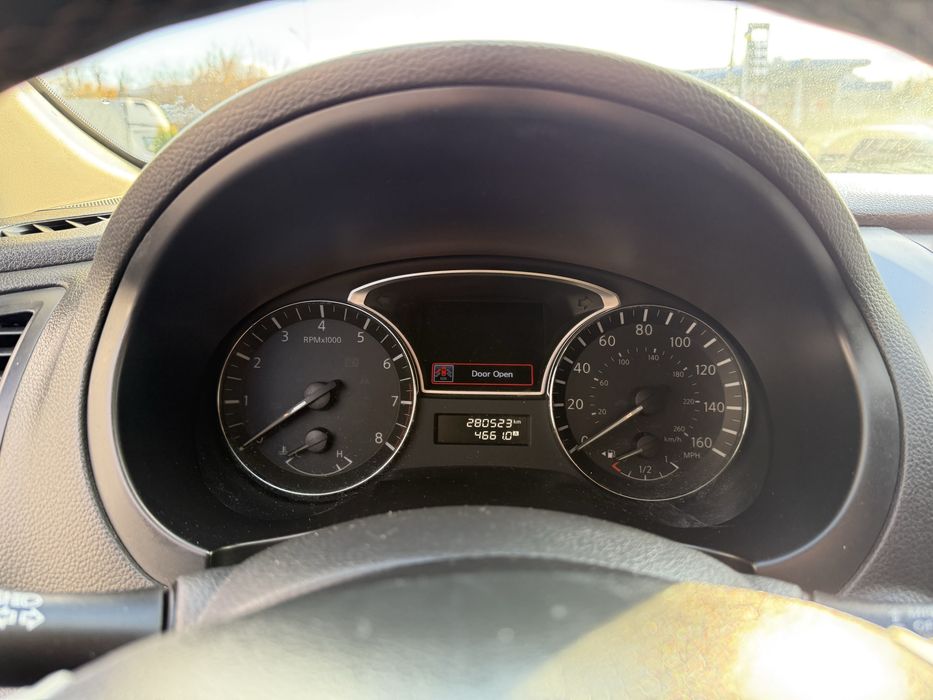 Nissan Altima 2015 2.5 бензин