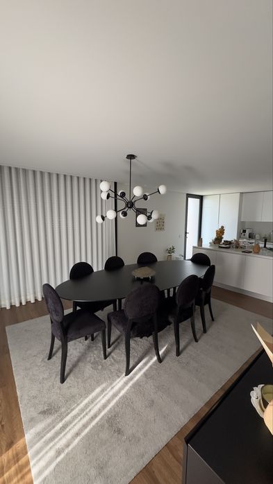Conjunto de mobiliário de sala de jantar e estar