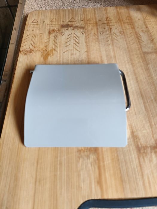 Uchwyt na papier toaletowy