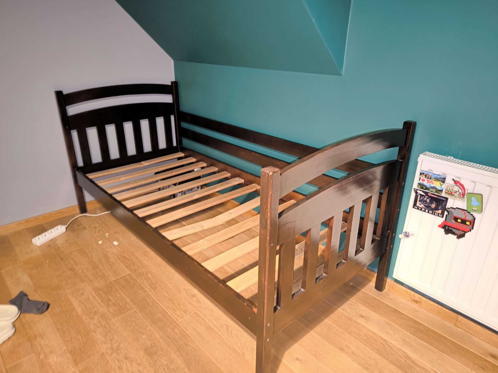 Drewniane łóżko 187cm dlugosc 86cm szerokosc