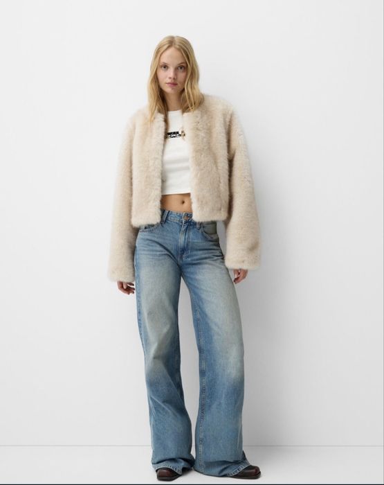 Шуба зі штучного хутра bershka