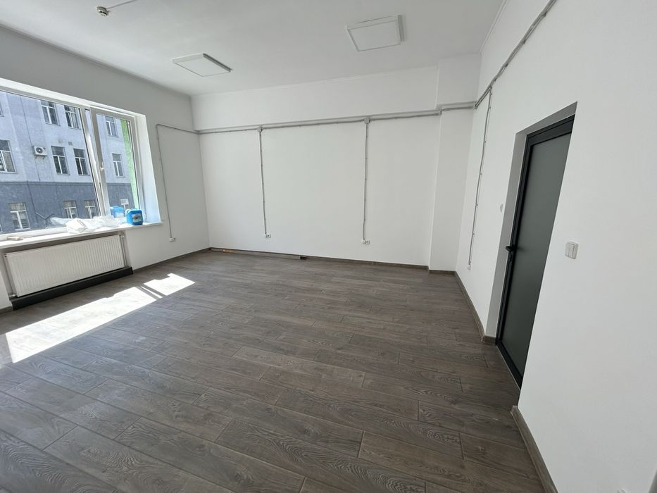 ВІД ВЛАСНИКА офіс в оренду 34 кв.м