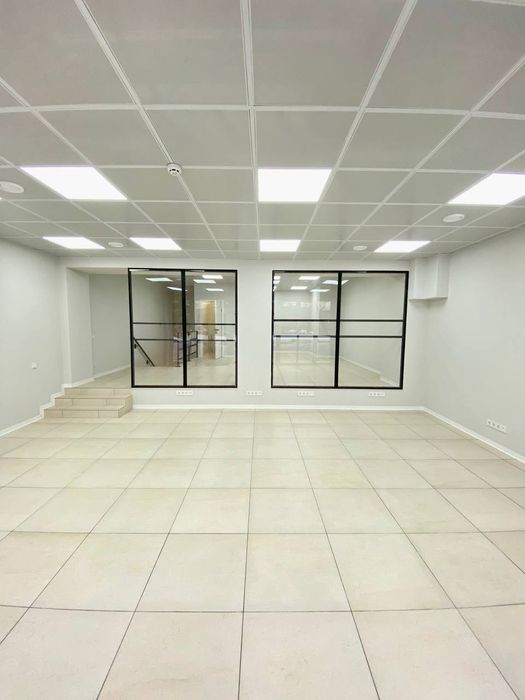 Сдам офис в ЖК Лазурный