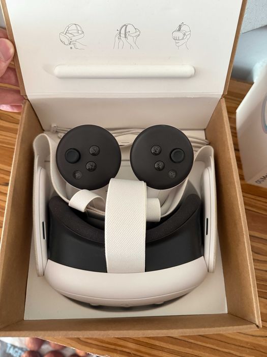 Gogle Meta Oculus Quest 3 128GB VR wirtualna rzeczywistość Okulary