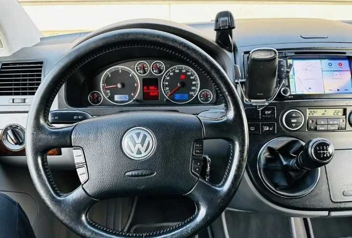 Volkswagen Multivane 2004
