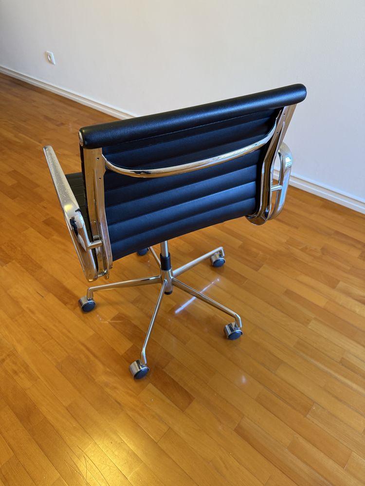 Secretaria Ikea branca bom estado