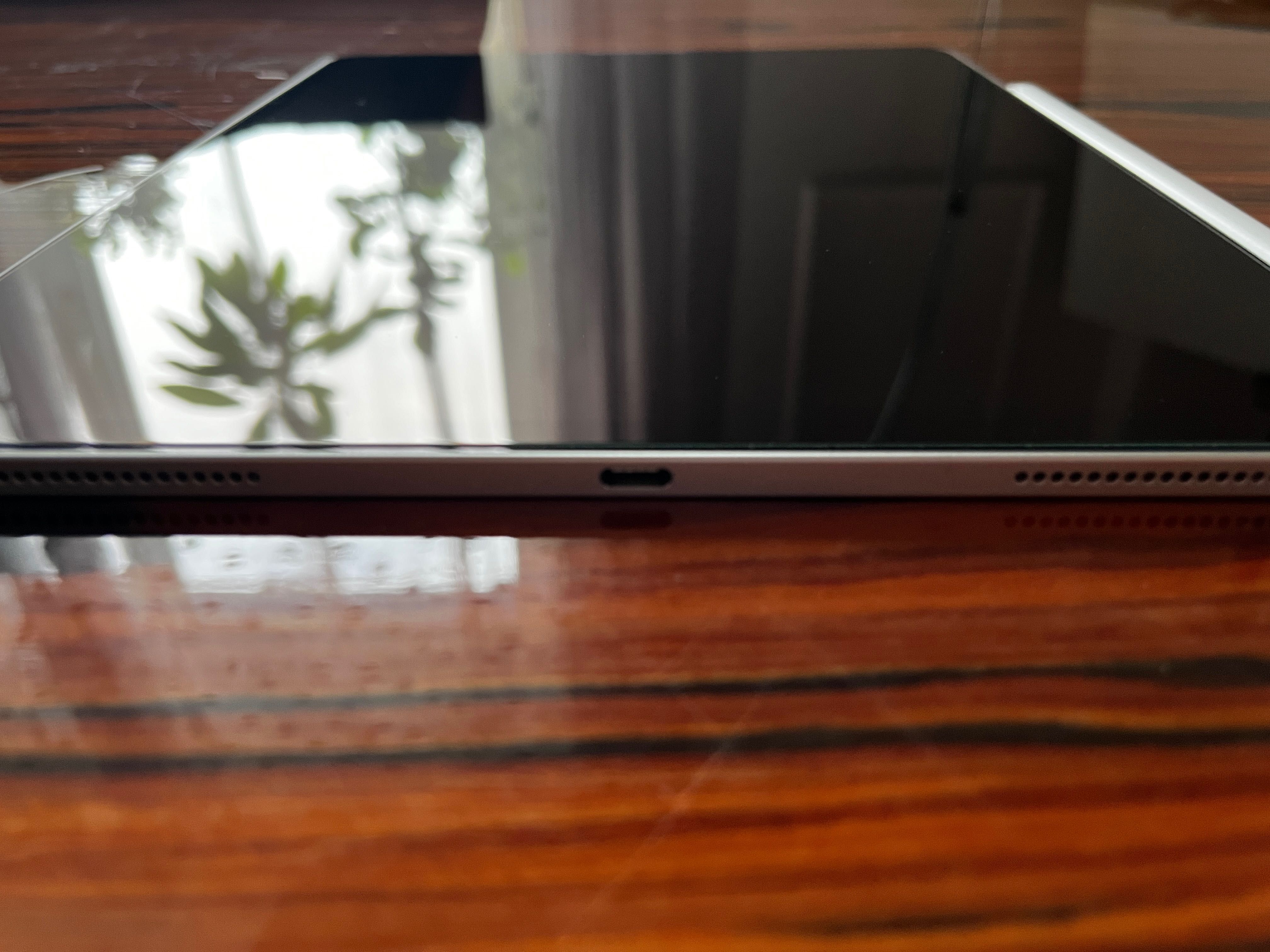 iPad Pro 12,9 cala 4 generacji + rysik 2 generacji