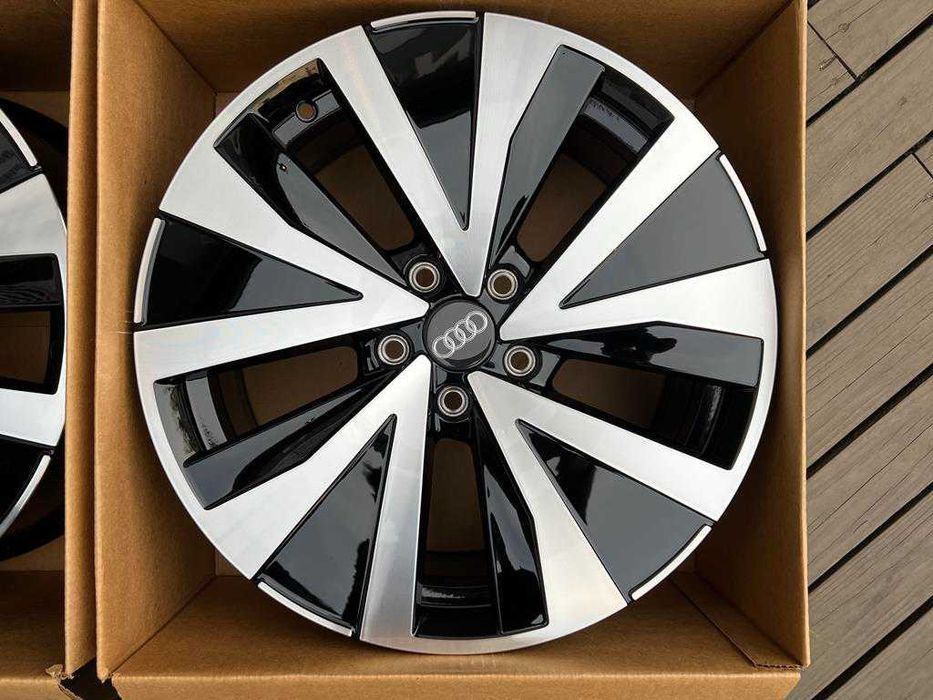 Felgi aluminiowe 18cali Audi A3 A4 Q3 5x112 et45 7Jx18 nr8041