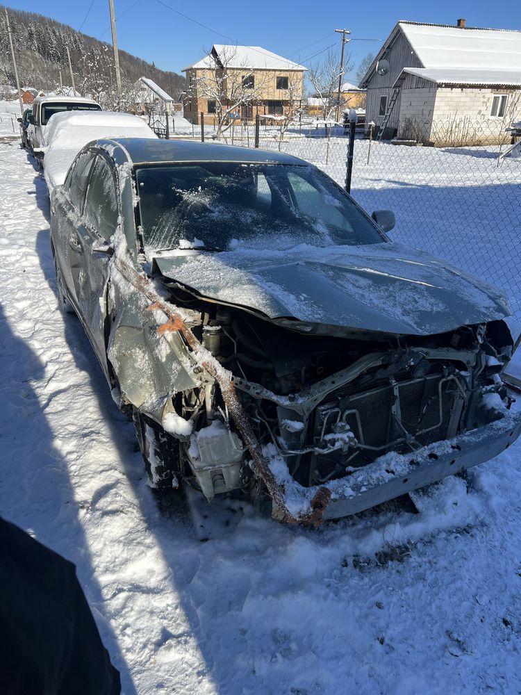 Кузов Українські документи Toyota Avensis T25 2.0Td D4D розборка