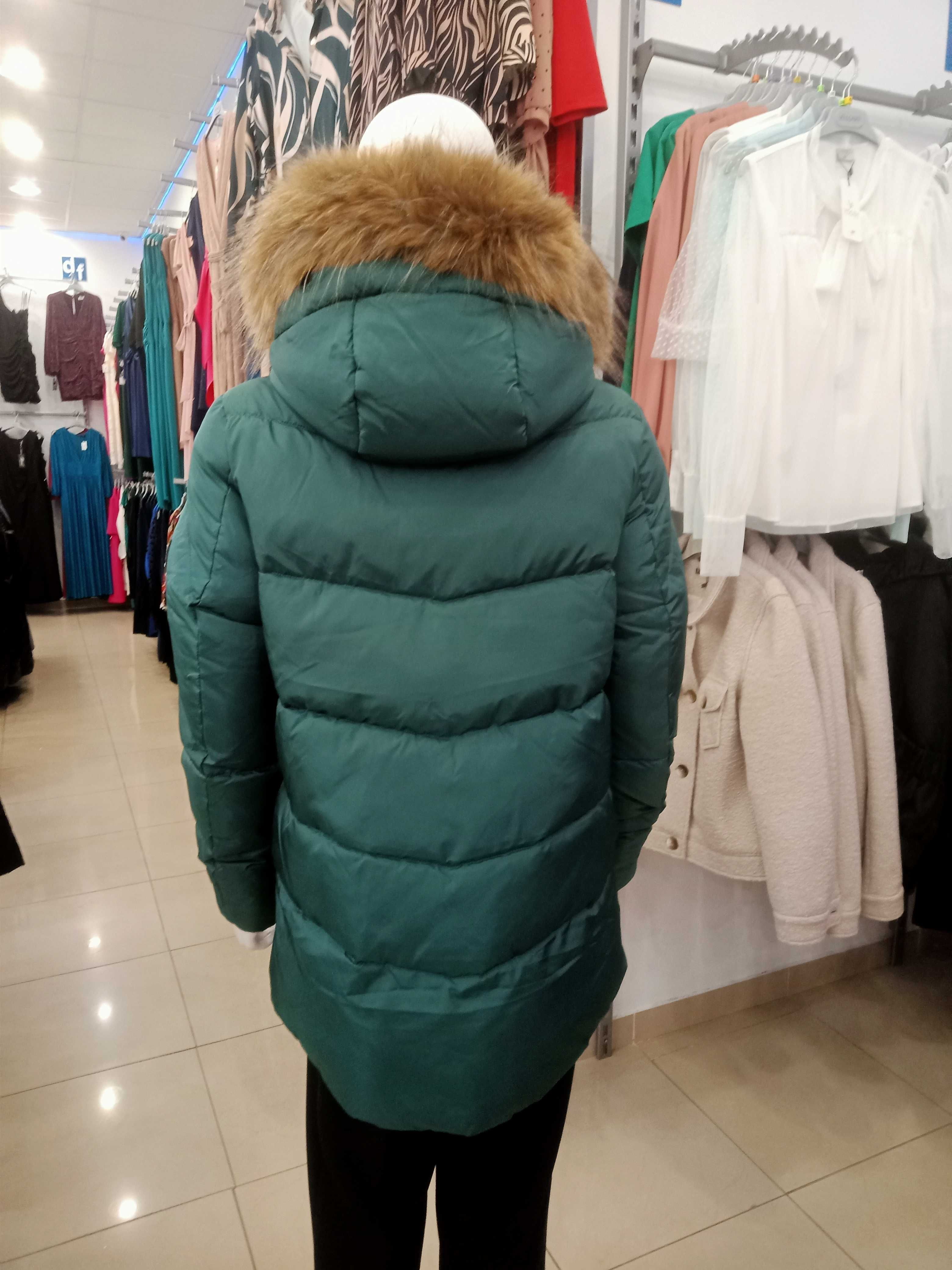Kurtka zimowa damska ciepła pikowana z futerkiem zielona rozmiar 46