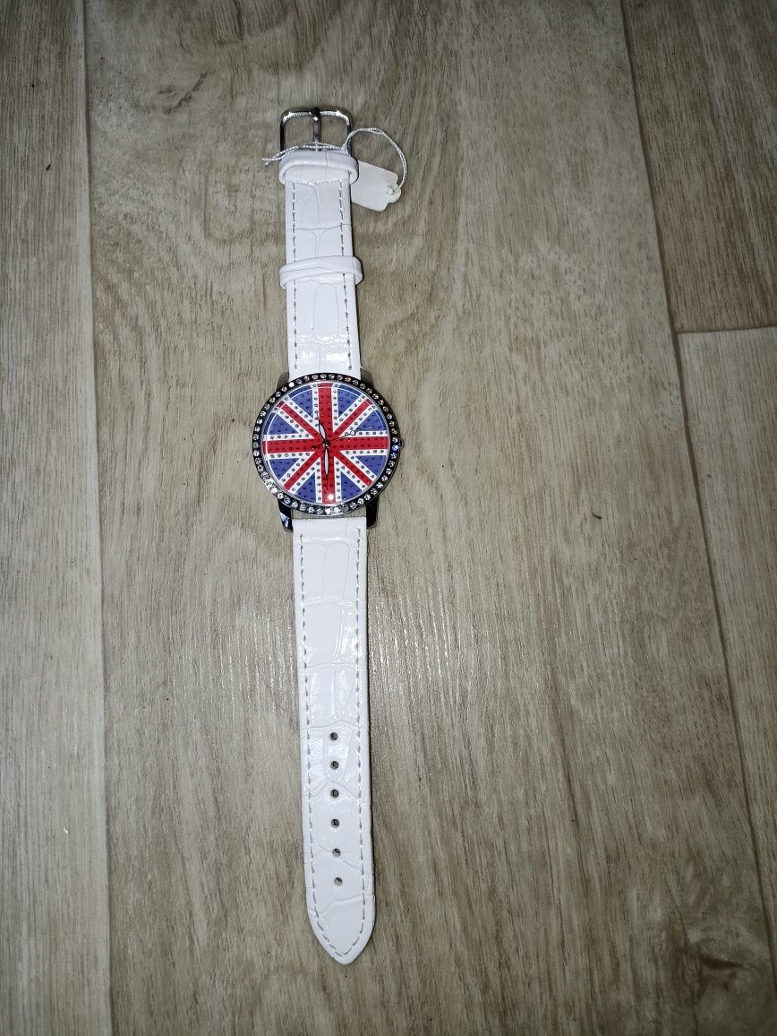 Часы наручные Great Britain