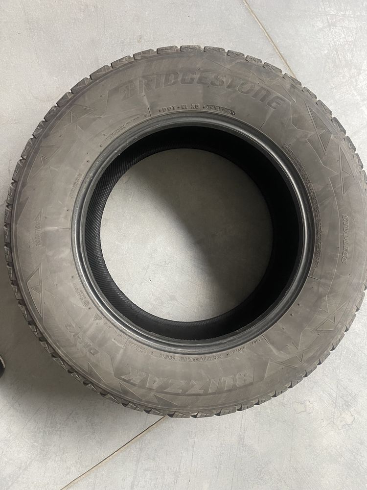 Гума BRIDGESTONE blizzak dm-v2