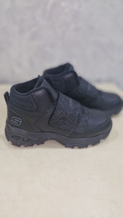 Ботінки для хлопчика SKECHERS демі на флісі.Стан новий.30р