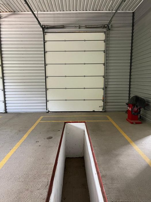 Станція технічного обслуговування, Гараж, СТО , склад, майстерня