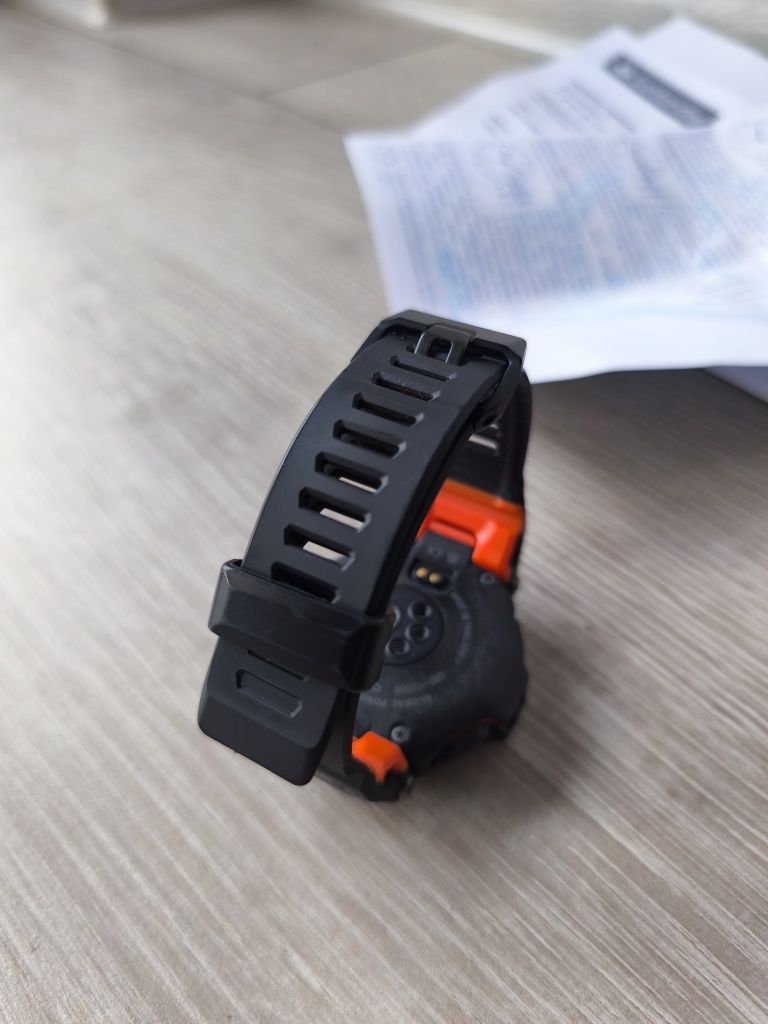Zegarek Casio G-Shock GBD-H2000 GW. 12.29