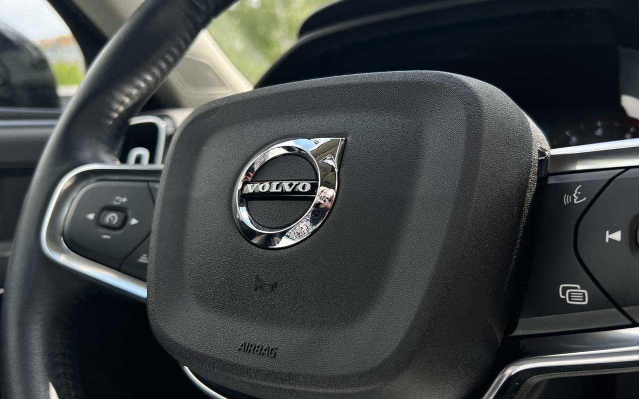 Volvo XC40 2018 року