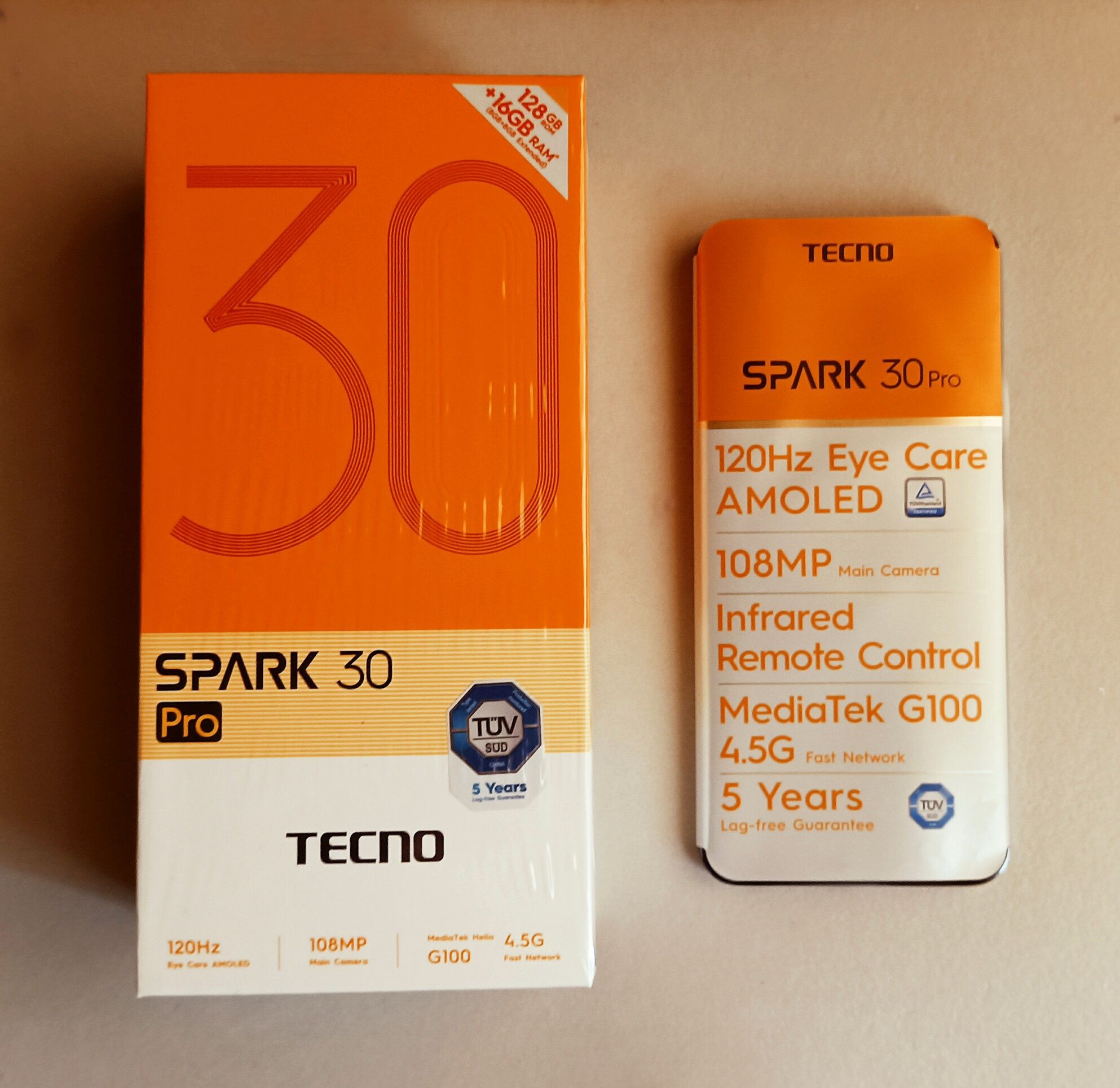 Акция! Tecno Spark 30 Pro 8/128 Obsidian Edge новый смартфон