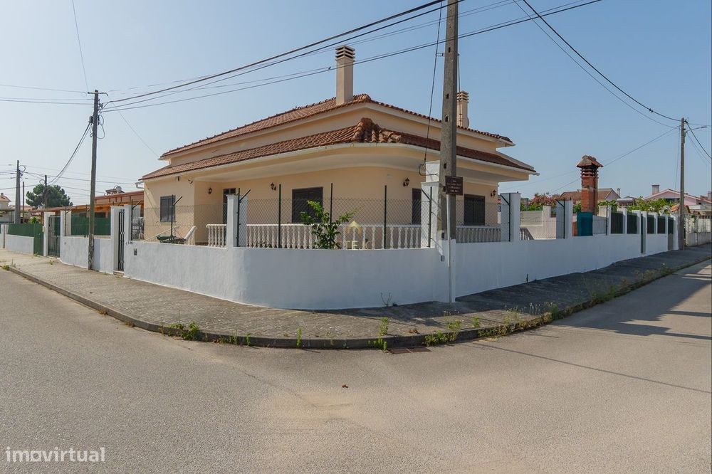 Fantástica Moradia T3 Isolada 3 pisos - Pinhal do General