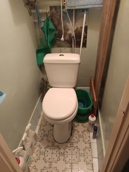 Продаётся 2 ком квартира Днепровский район