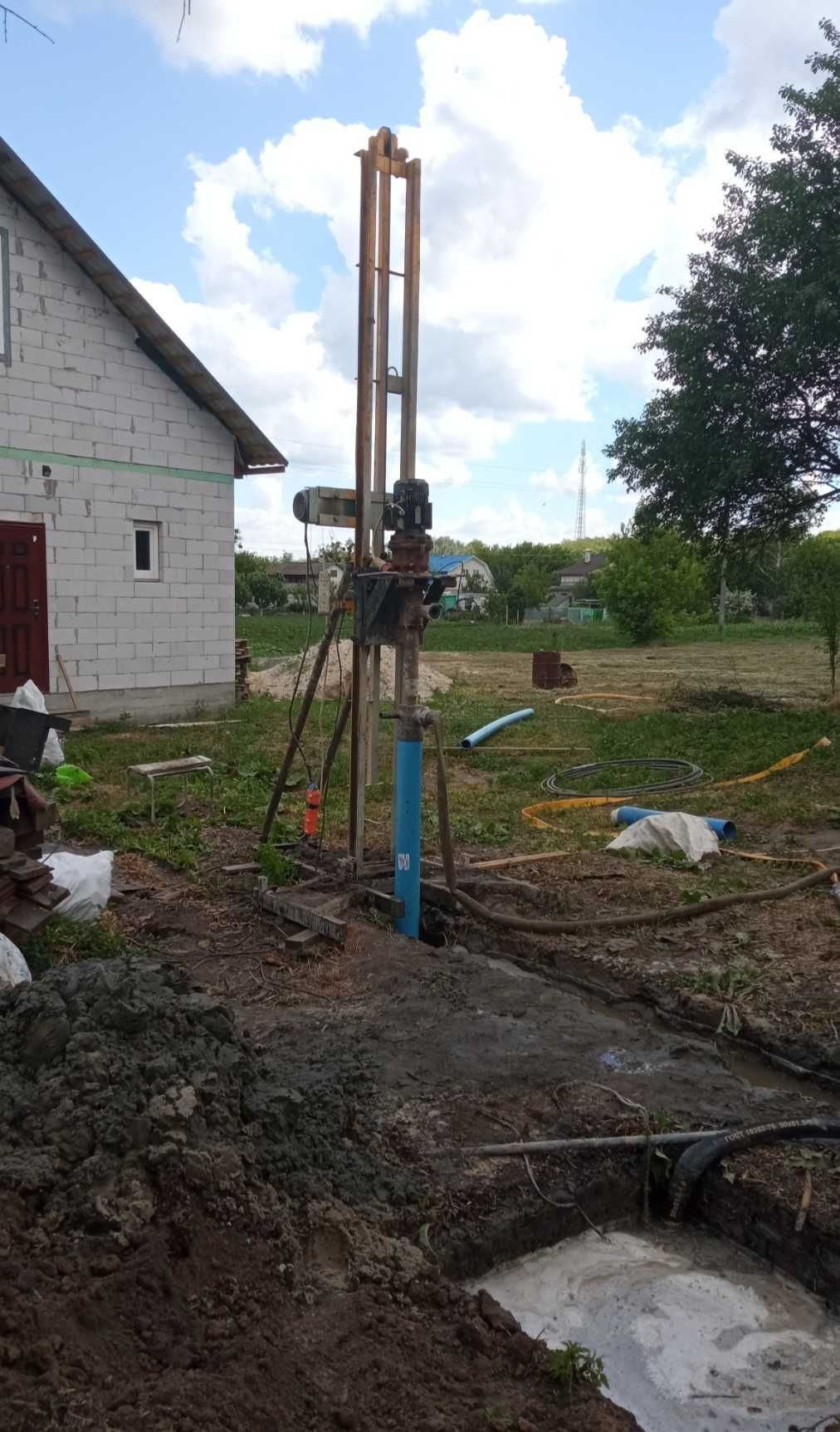 Буріння свердловин Пуховка - Водопідключення ПІД КЛЮЧ Ремонт / Монтаж