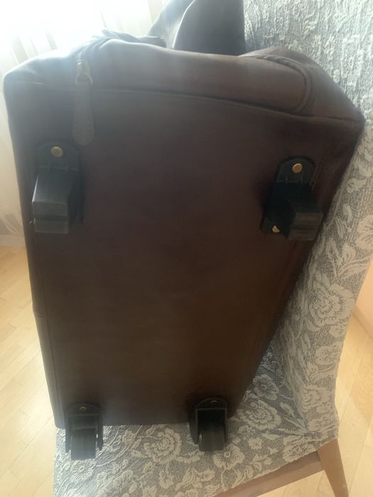 Дорожная сумка-саквояж из натуральной кожи