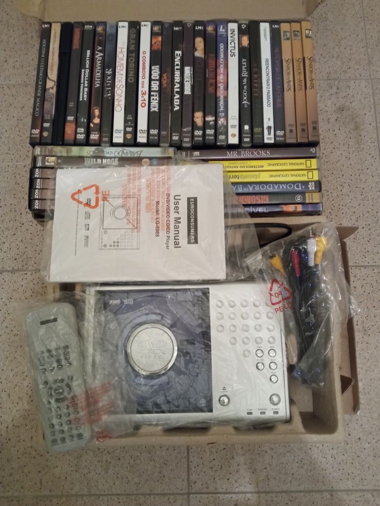 Leitor DVD LG-5988 + 34 Filmes DVD