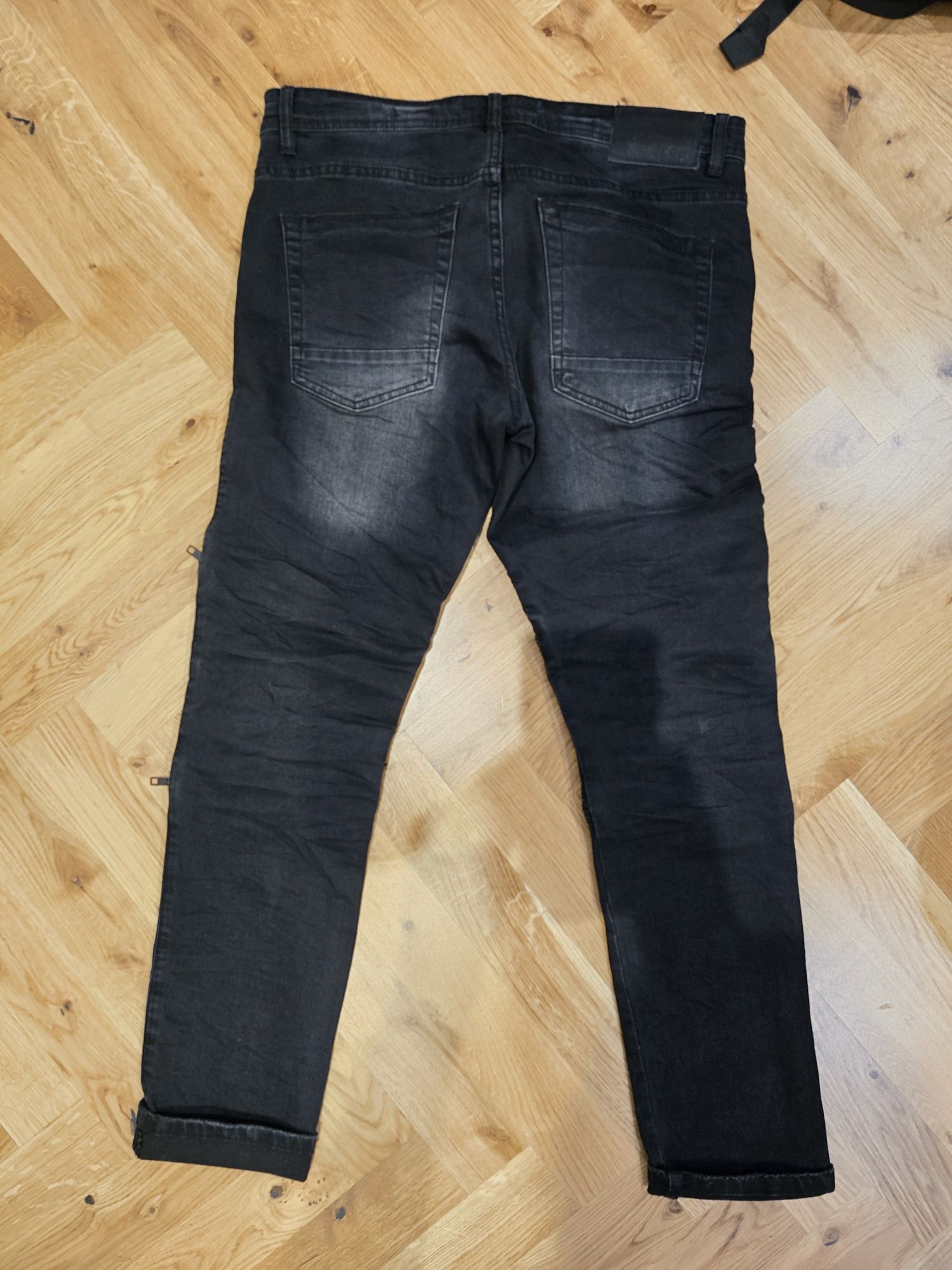 FSBN spodnie jeansowe 33/30