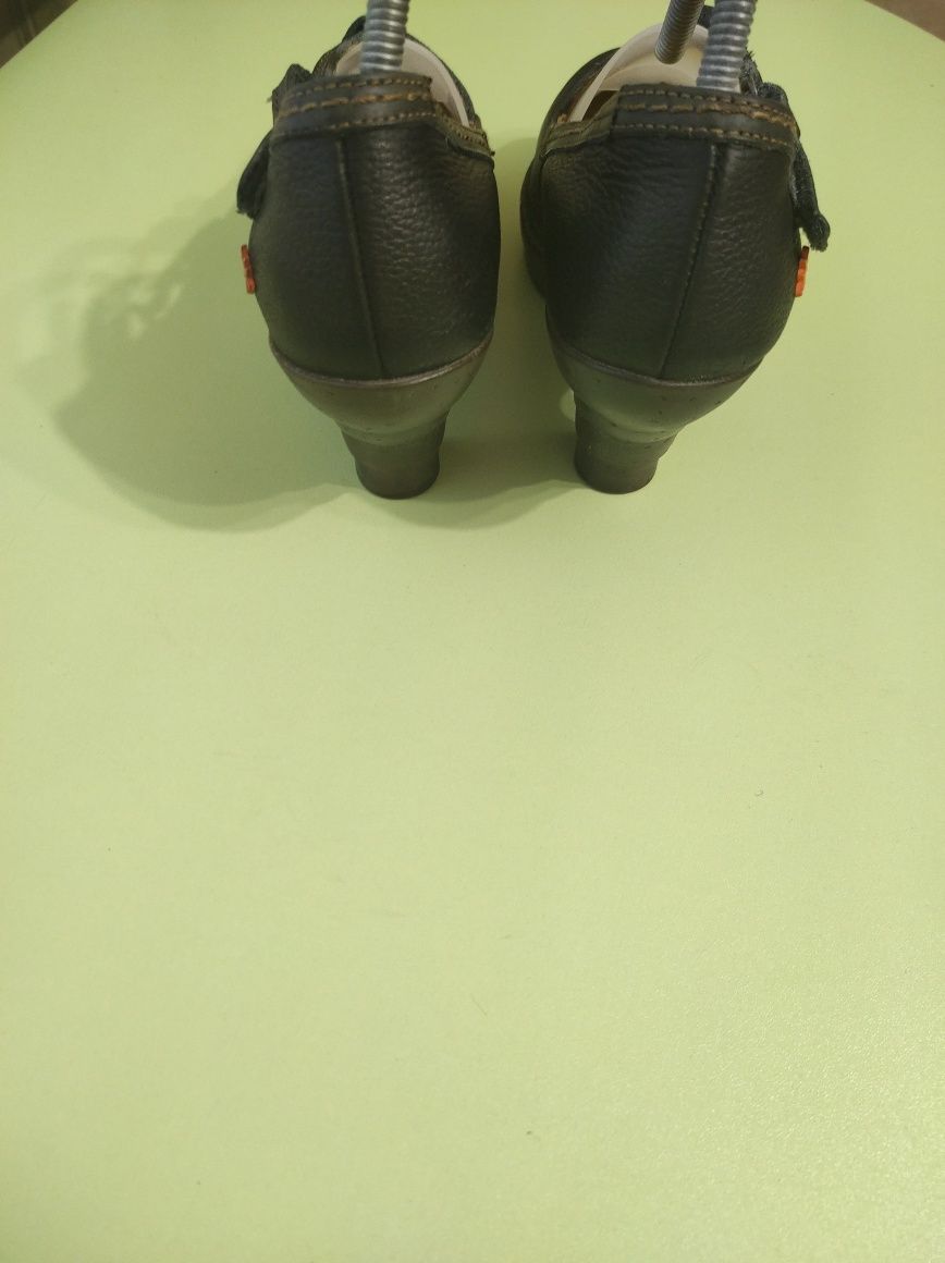 Туфли босоножки фирменные Art original 40р. 26см натуральная кожа
