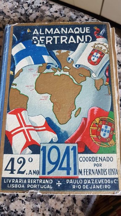 Livros antigos de colecionador